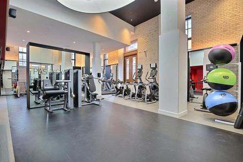 Exercise room - 714-1188 Rue St-Antoine O., Montréal (Ville-Marie), QC - Indoor Photo Showing Gym Room