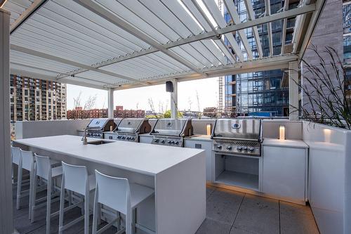 Patio - 714-1188 Rue St-Antoine O., Montréal (Ville-Marie), QC - 