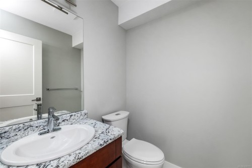 111-2899 River Rd, Chemainus, BC 