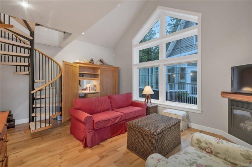 1790 Hyacinthe Bay Rd, Quadra Island, BC 