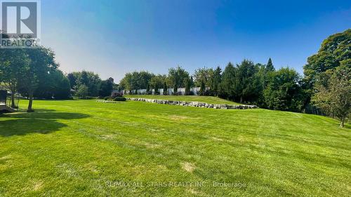 70 Richard Lovat Court, Vaughan, ON - Outdoor