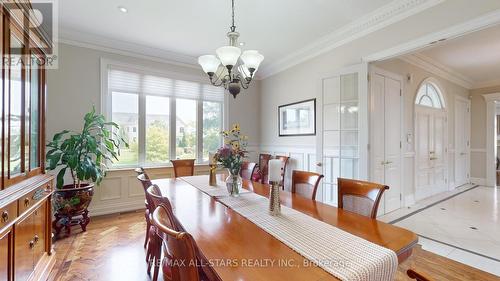 70 Richard Lovat Court, Vaughan, ON - Indoor Photo Showing Dining Room