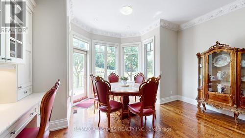 70 Richard Lovat Court, Vaughan, ON - Indoor Photo Showing Dining Room
