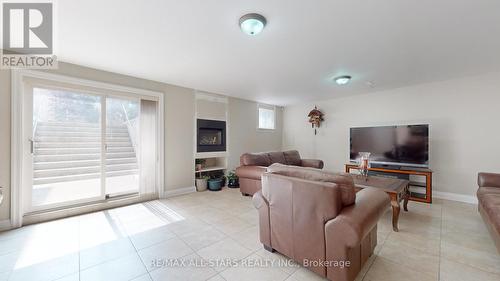 70 Richard Lovat Court, Vaughan, ON - Indoor