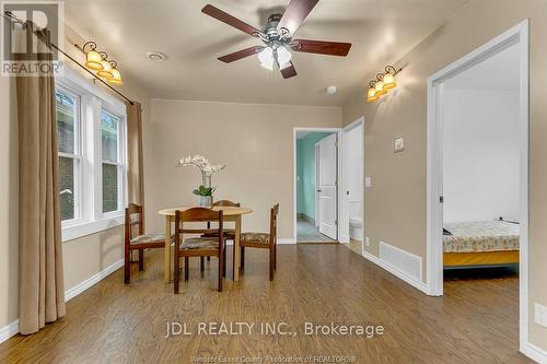 721-723 Campbell Avenue, Windsor, ON - Indoor