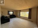 108 2Nd Avenue S, Macrorie, SK  - Indoor Photo Showing Living Room 