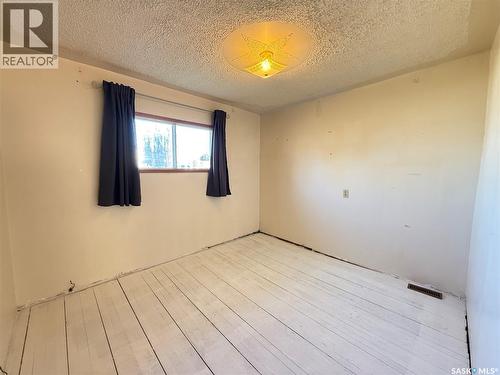 108 2Nd Avenue S, Macrorie, SK - Indoor Photo Showing Other Room