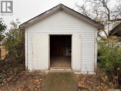 108 2Nd Avenue S, Macrorie, SK - Outdoor With Exterior