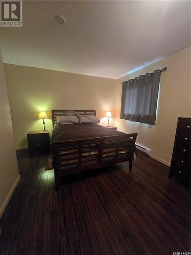 495 Second Avenue, Benson Rm No. 35, SK - Indoor Photo Showing Bedroom