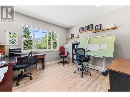 617 2Nd Avenue, Keremeos, BC - Indoor Photo Showing Office