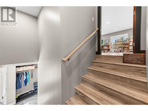 617 2Nd Avenue, Keremeos, BC - Indoor Photo Showing Other Room