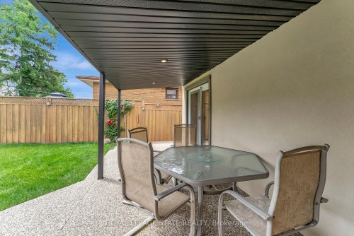 746 Roxborough Avenue, Hamilton, ON - Outdoor With Exterior