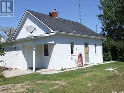150 2nd STREET E  Fox Valley, SK S0N 0V0