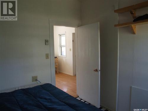 150 2Nd Street E, Fox Valley, SK - Indoor Photo Showing Bedroom