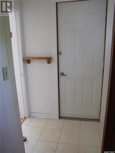 150 2Nd Street E, Fox Valley, SK - Indoor Photo Showing Other Room