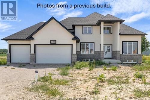 2572 MAYFAIR  Lasalle, ON N9J 2M6