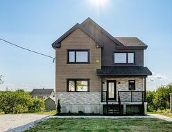 26  - 28 Rue Denise  Compton, QC J0B 1L0