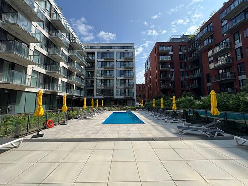 Pool - 512-385 Rue St-Martin, Montréal (Le Sud-Ouest), QC - Outdoor