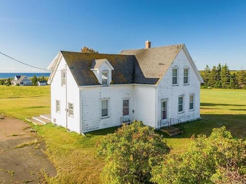 3076 East Point Road, Kingsboro, PE 