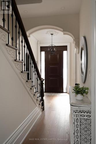 14 Halton Street, Toronto, ON - Indoor Photo Showing Other Room