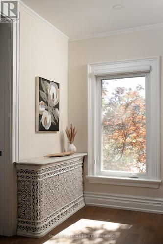 14 Halton Street, Toronto, ON - Indoor Photo Showing Other Room