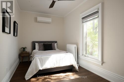 14 Halton Street, Toronto, ON - Indoor Photo Showing Bedroom