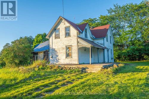 1102 Perth Road N, Beckwith, ON 