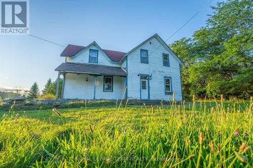 1102 Perth Road N, Beckwith, ON 
