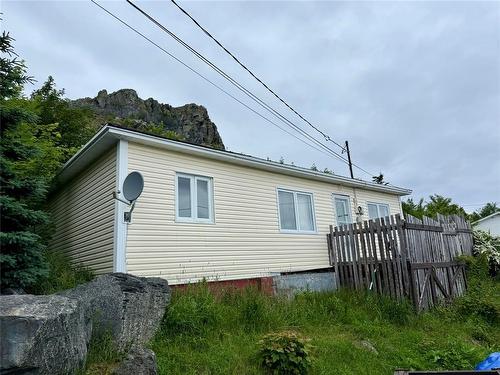 21 Noels Road, Upper Island Cove, NL 
