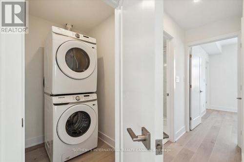 683 Melbourne Avenue, Ottawa, ON - Indoor Photo Showing Laundry Room