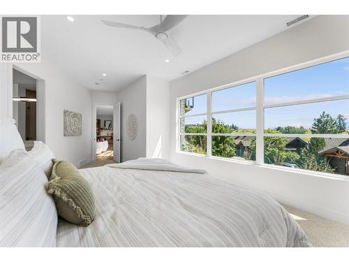 271 Chicopee Road Unit# 4, Vernon, BC - Indoor Photo Showing Bedroom