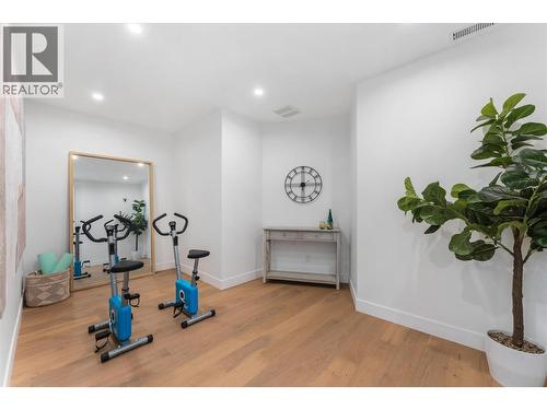 271 Chicopee Road Unit# 4, Vernon, BC - Indoor Photo Showing Gym Room