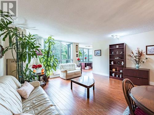 202 - 310 Mill Street S, Brampton, ON - Indoor Photo Showing Living Room