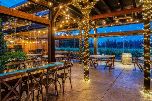 2400 Anderton Rd, Comox, BC 