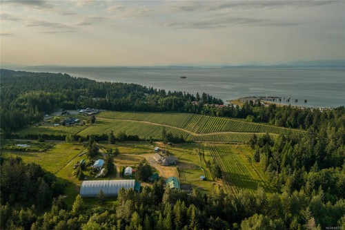2400 Anderton Rd, Comox, BC 