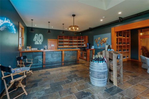 2400 Anderton Rd, Comox, BC 