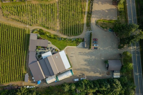 2400 Anderton Rd, Comox, BC 