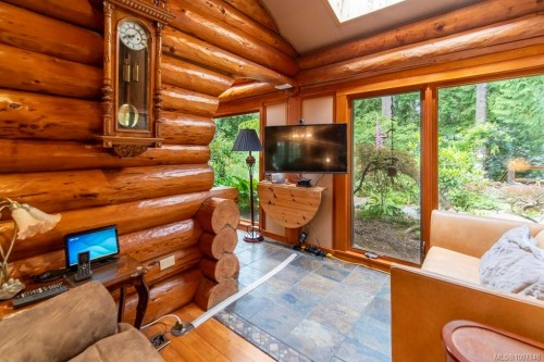 3272 Roper Rd, Nanaimo, BC 