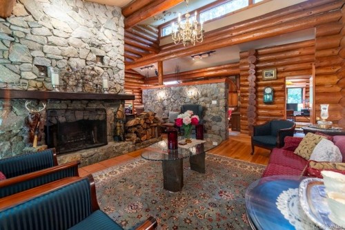 3272 Roper Rd, Nanaimo, BC 