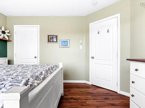 579 Highway 1, Mount Uniacke, NS 