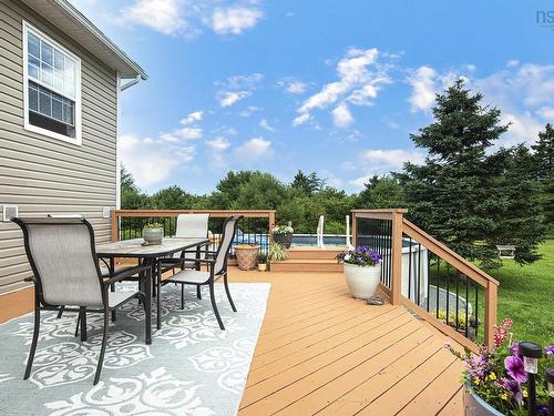 579 Highway 1, Mount Uniacke, NS 