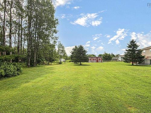 579 Highway 1, Mount Uniacke, NS 