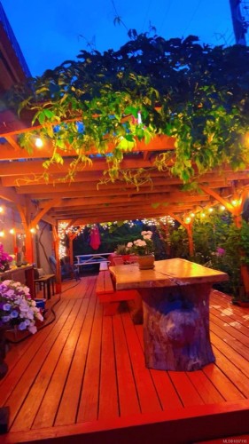 1568 Chaplin St, Crofton, BC 