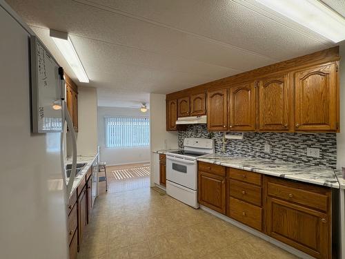 201-3105 South Main Street, Penticton, BC 