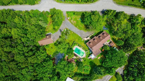 Photo aérienne - 202 Ch. Des Chênes, Sainte-Anne-Des-Lacs, QC - Outdoor