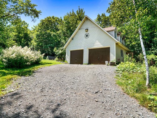 Garage - 202 Ch. Des Chênes, Sainte-Anne-Des-Lacs, QC - Outdoor