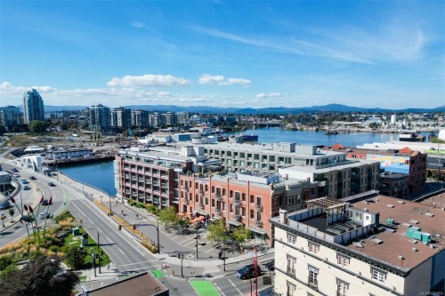 225-1610 Store St, Victoria, BC - Outdoor With Body Of Water With View