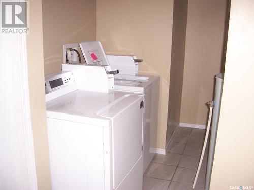 630 5Th Avenue E, Prince Albert, SK - Indoor Photo Showing Laundry Room