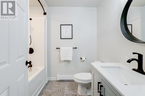 439 Birch Street, Collingwood, ON - Indoor Photo Showing Bathroom