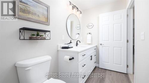 68 Sauble Falls Road, South Bruce Peninsula, ON - Indoor Photo Showing Bathroom